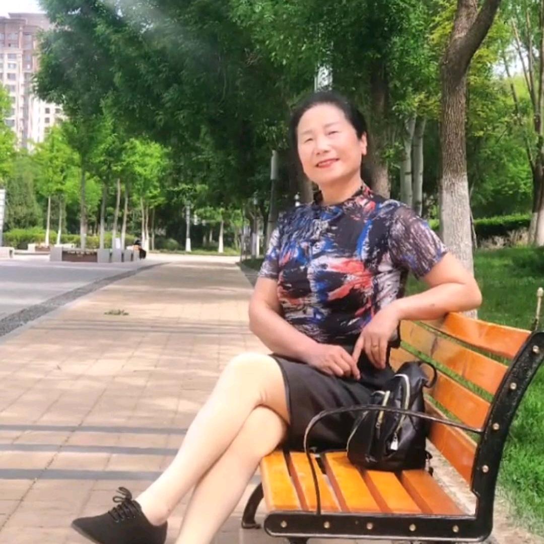 彩笔生辉