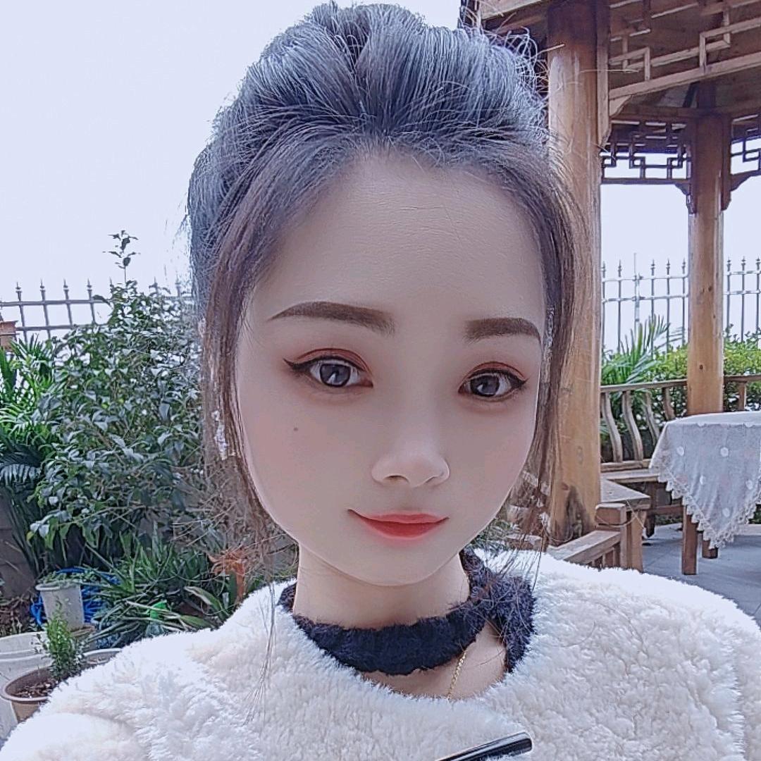 邓小兔🐰《小冉》
