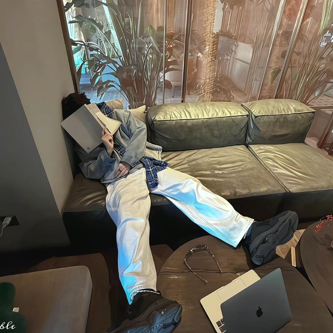 洪杰的祖父（忧郁的帅哥）