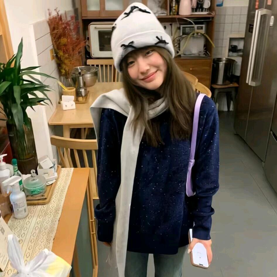 小羊睡着了.