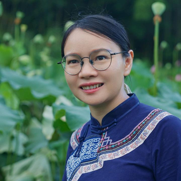 李布依