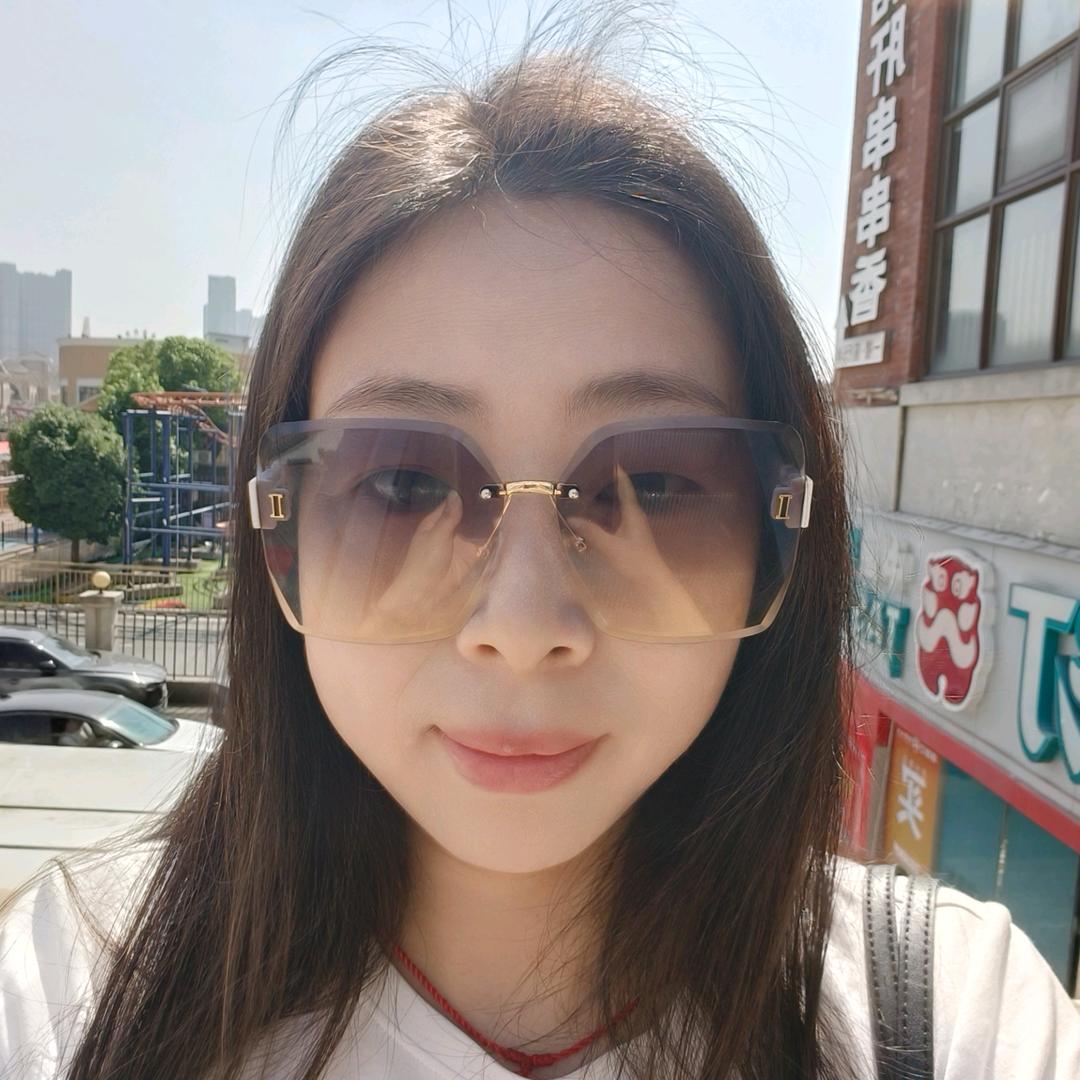 艺婷(拒绝连赞)