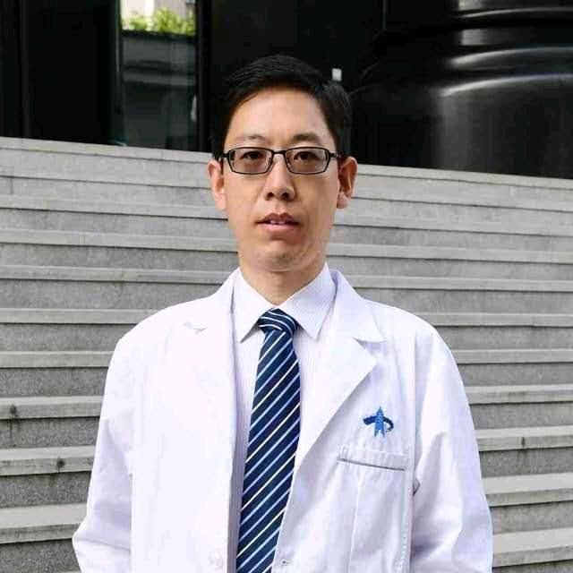西安胸外科贺海奇医生