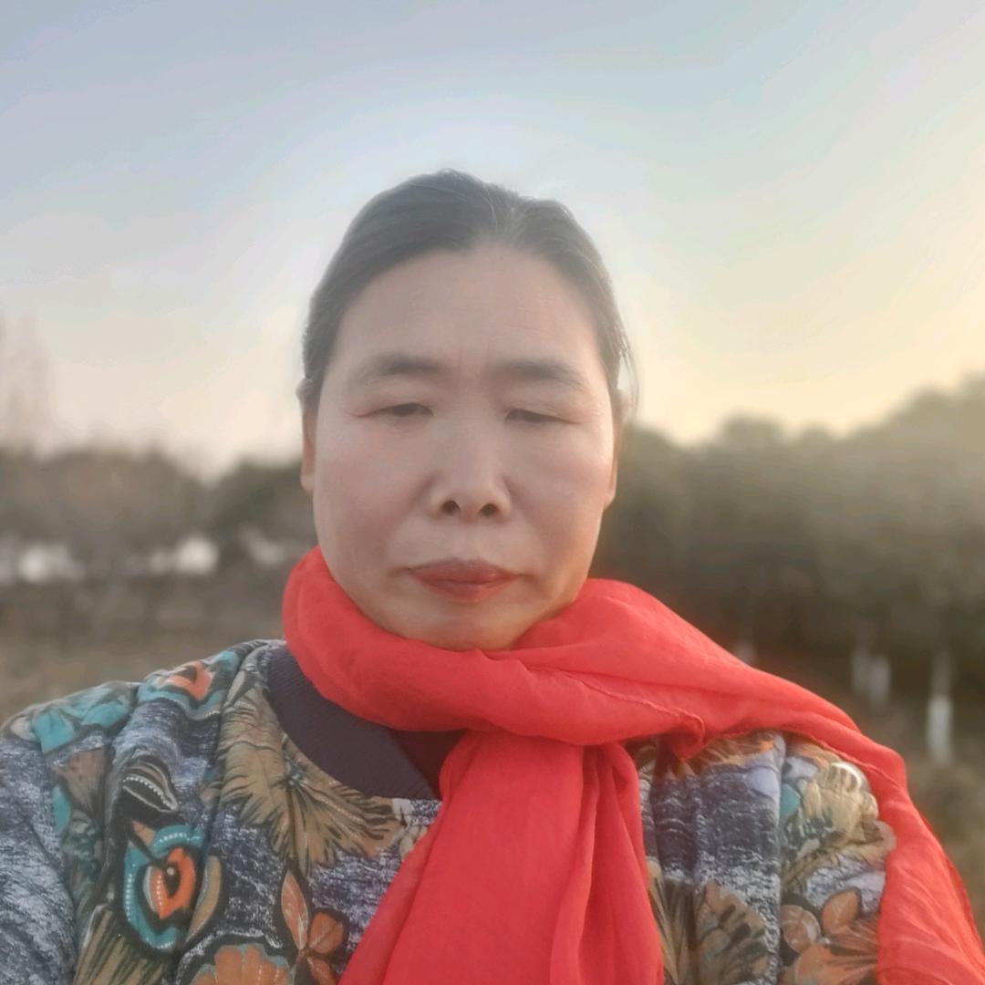 鹏鹏妈晚上8点20开直播