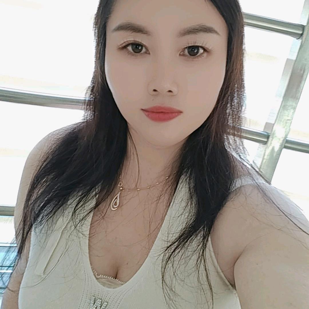 彩英