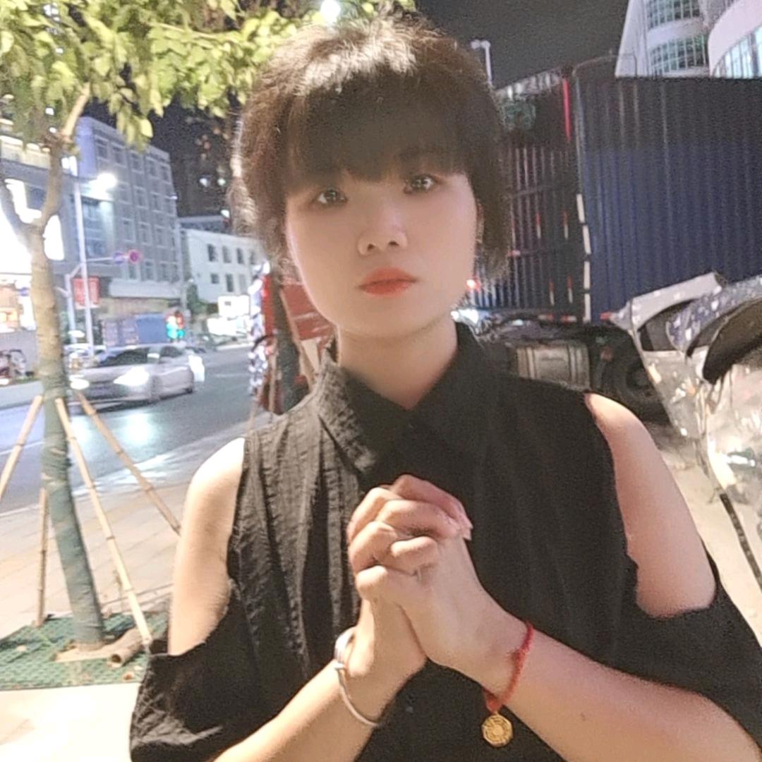 莪菂蓝颜