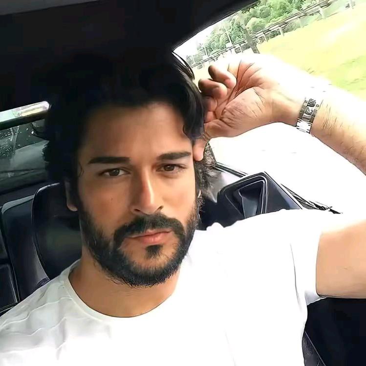 anwar  bagrax