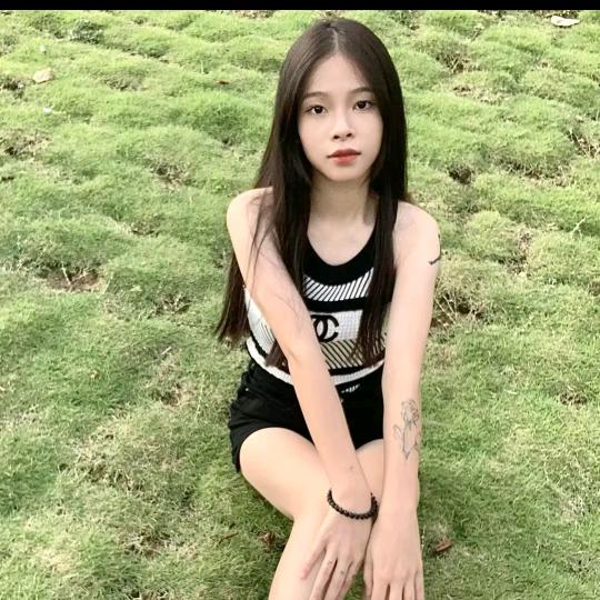 绿色很干净☂☂☂