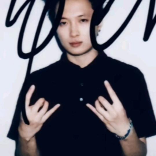 海洋不想练腿.