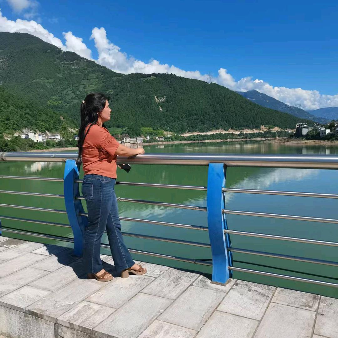 傈僳阿妮