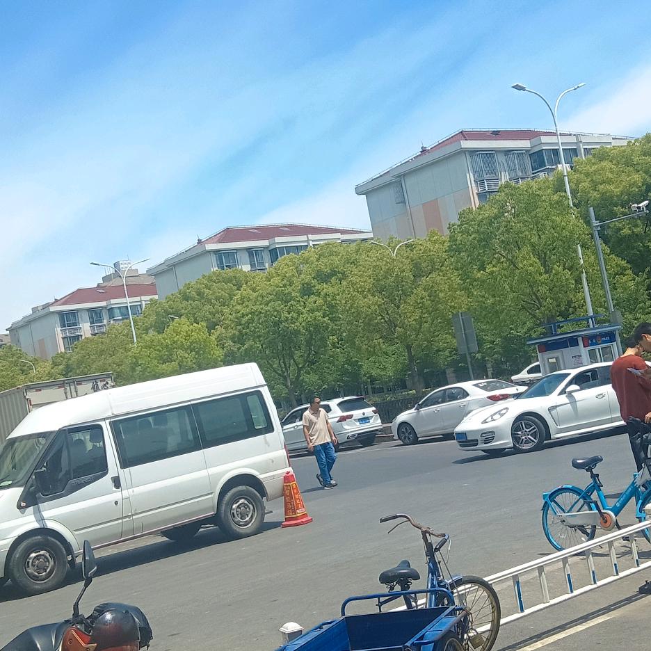 开心艾艾