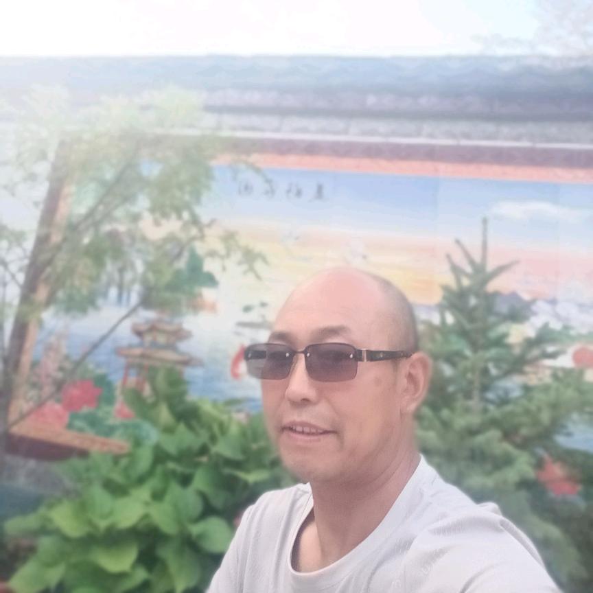 岩松