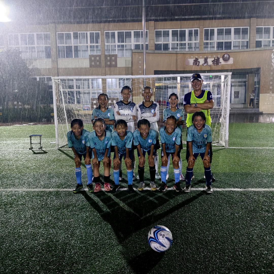 洛阳女足14、15