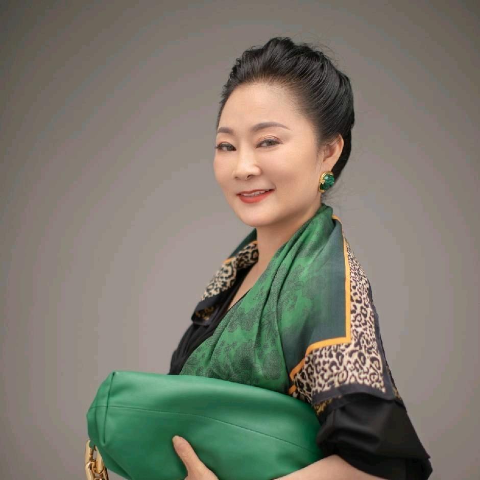 美学小姨