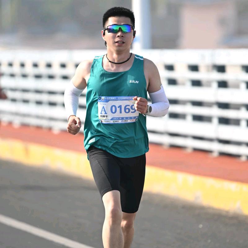 @跑不快的小刘🇨🇳