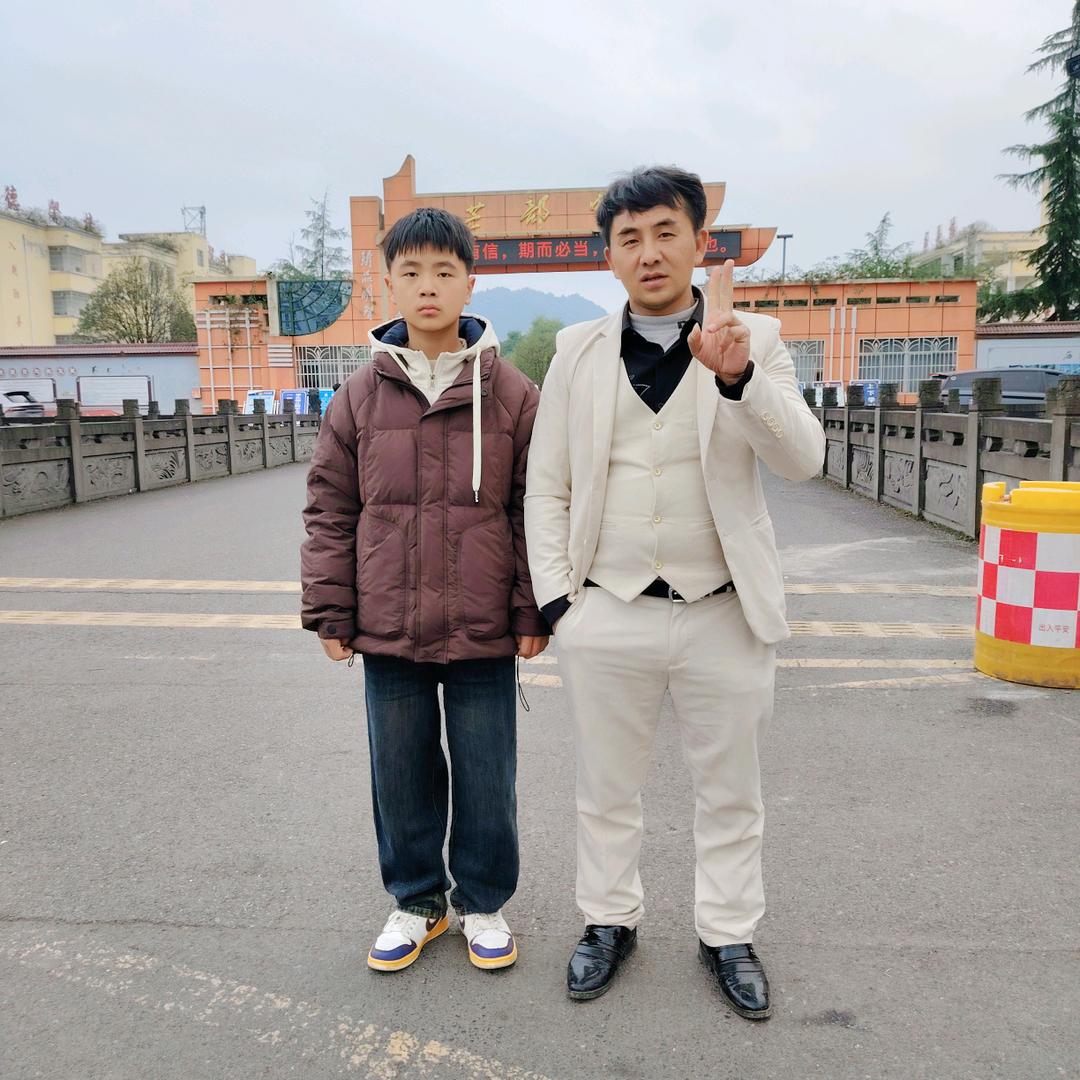 文清（舅舅王贵玉）