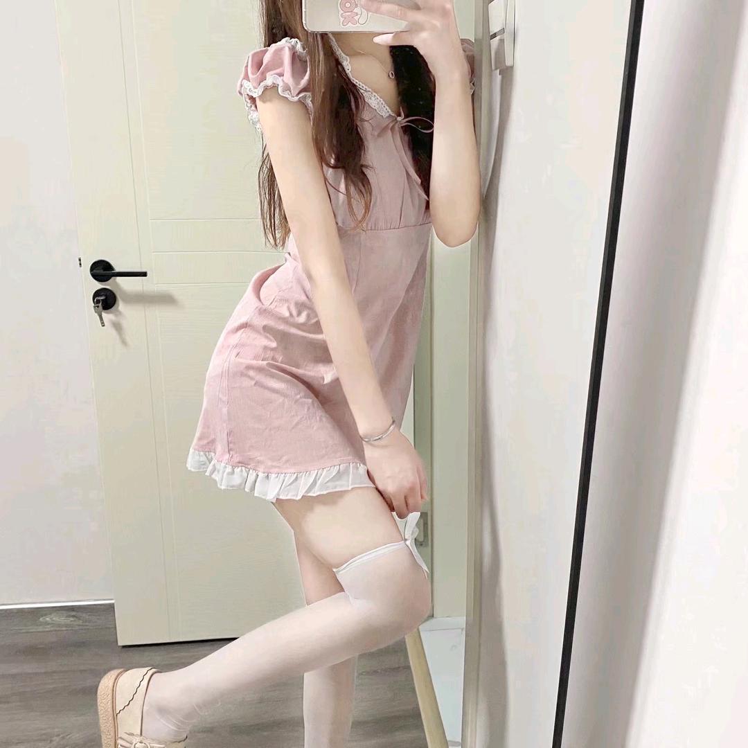 反差甜妹