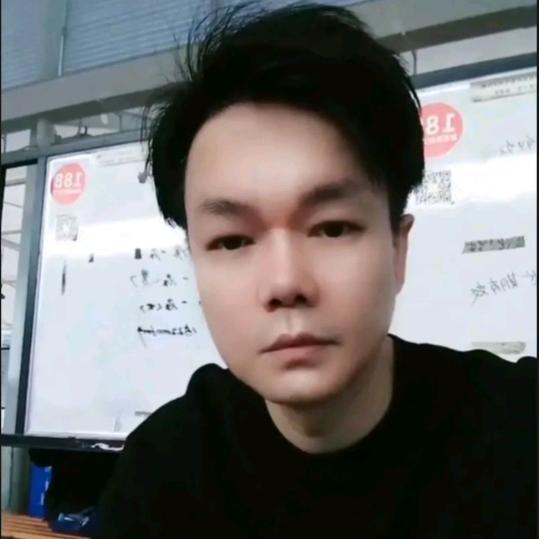 专业烫百折裙