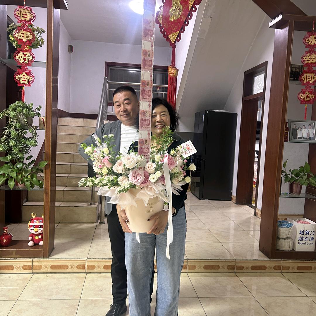 中国人寿翟艳丽