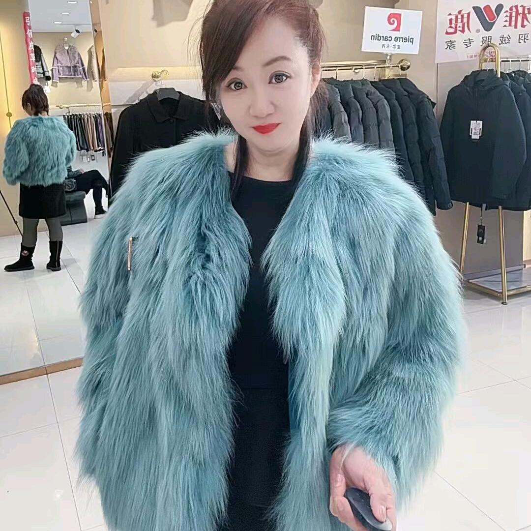 洪岩国际皮草，夏天