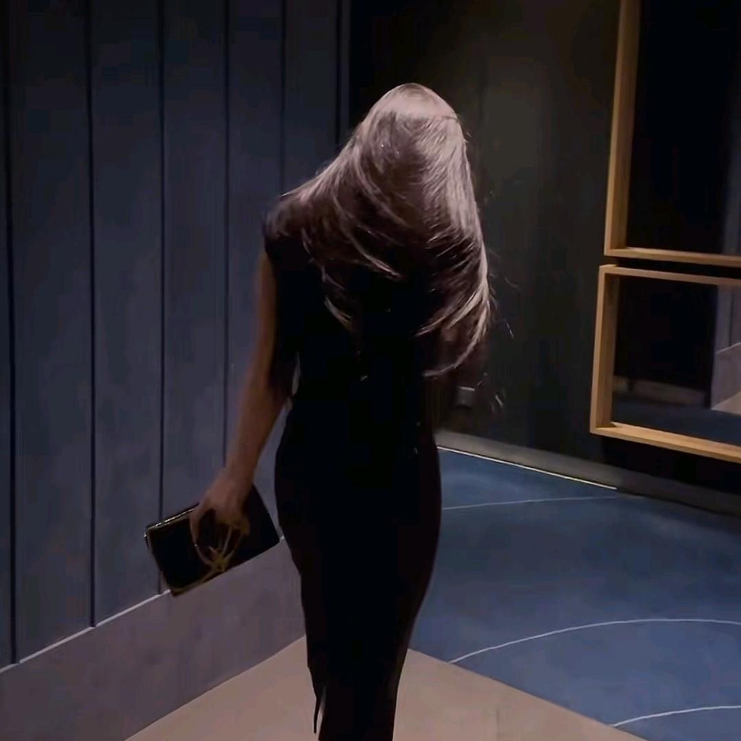 上善若水厚德载物