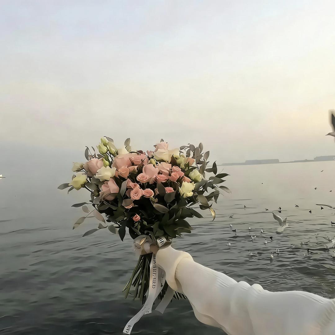 .ᥫᩣ.Renaly.⁎͜ږ⁛