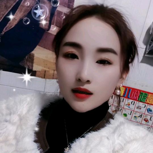 艳荨博