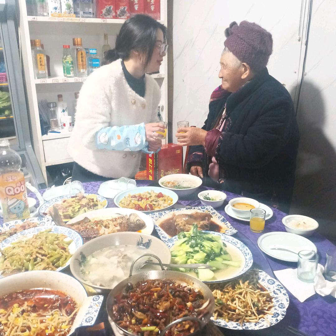 《自重》
