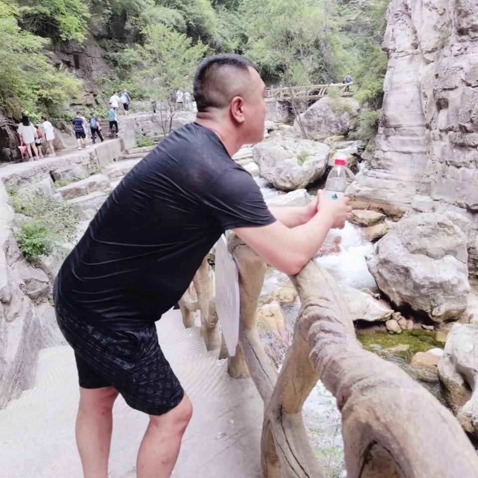 默情