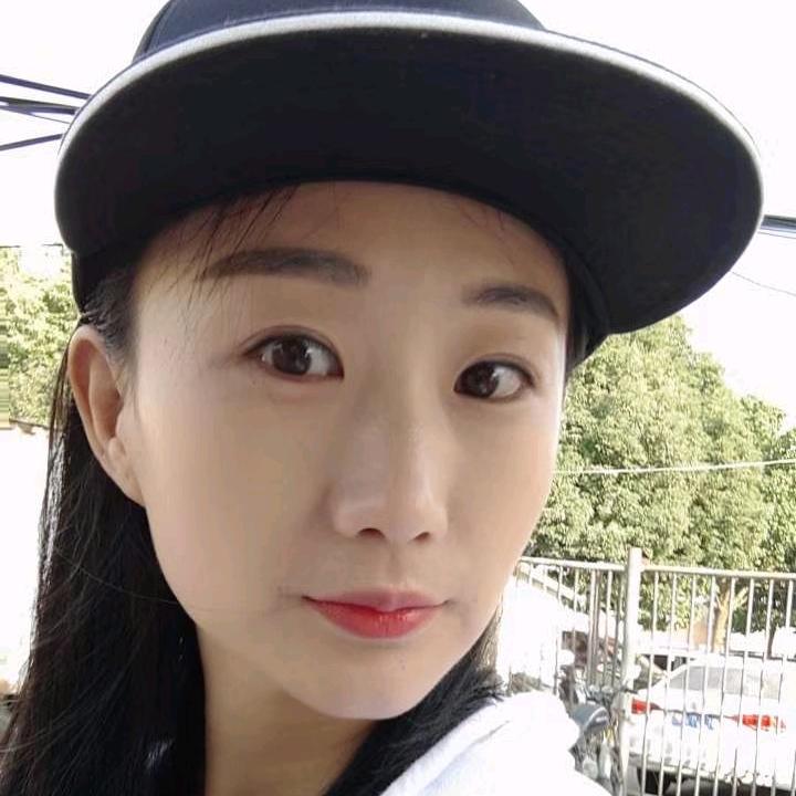 培培