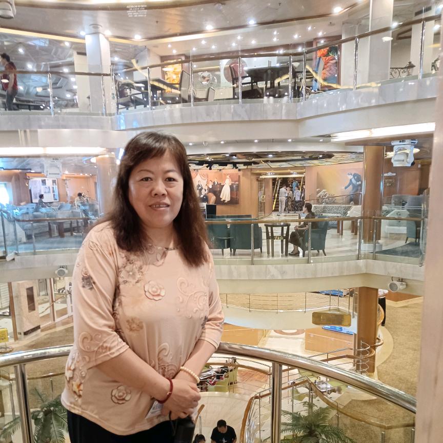 萍姐早8点8分开播