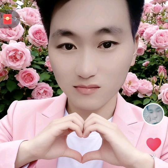 双眼皮男孩💞