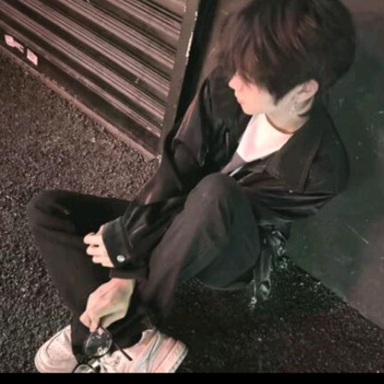 逸黝（暗区突围，小蔡）