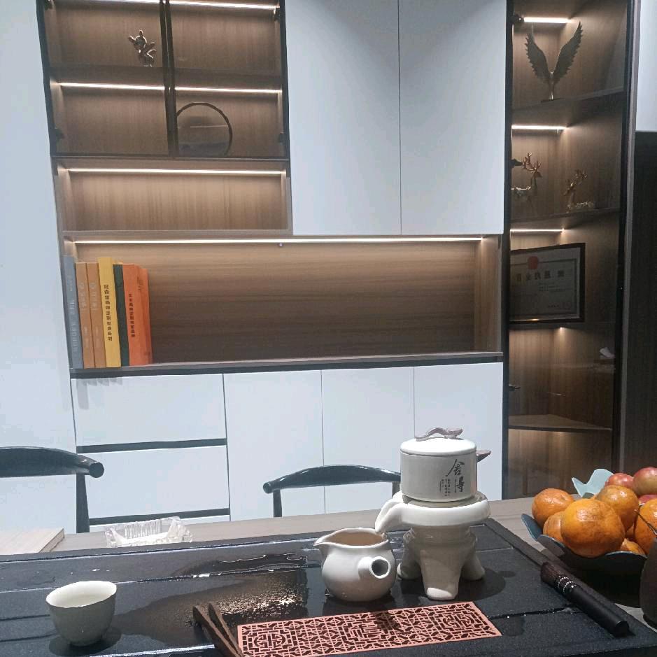 桐木相辉全屋定制家具厂