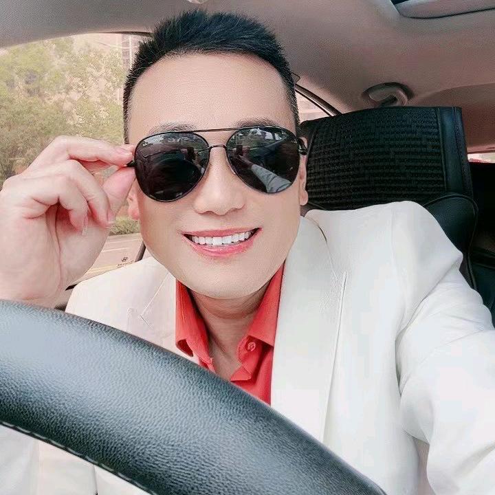 大表哥💝