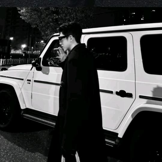 HR.盛