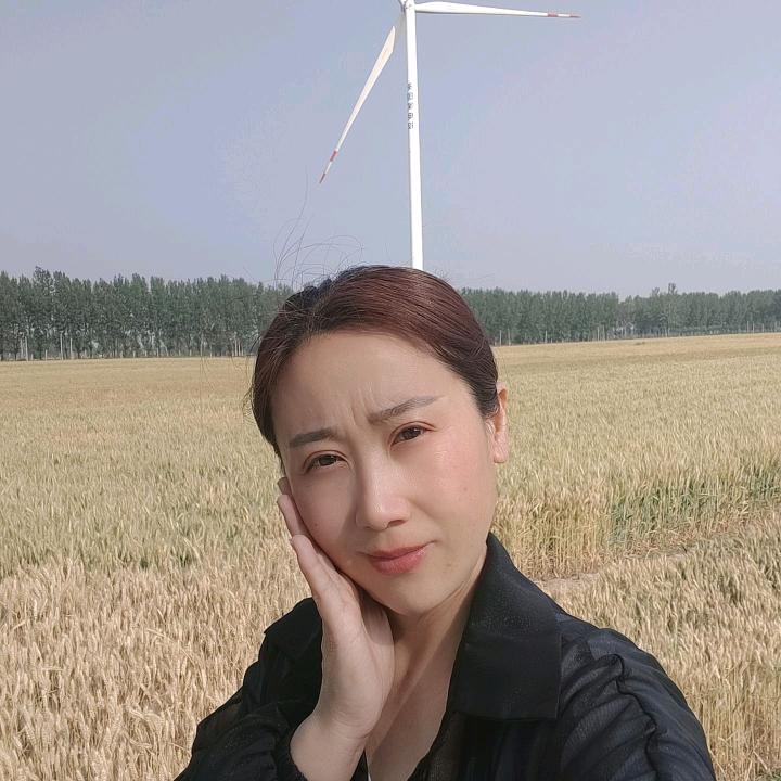 小月，首播
