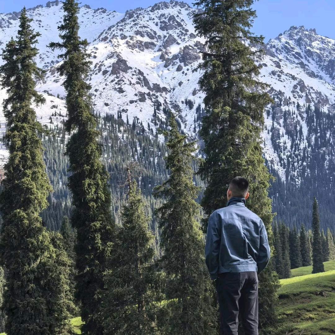 乌市豪宅邓家军Airt