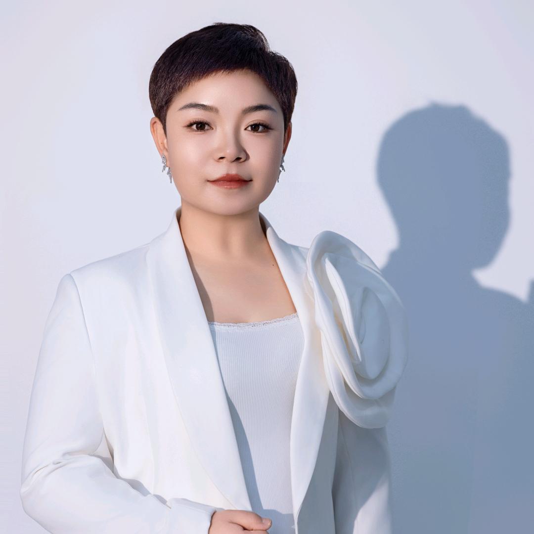 沐洋  纹绣半永久