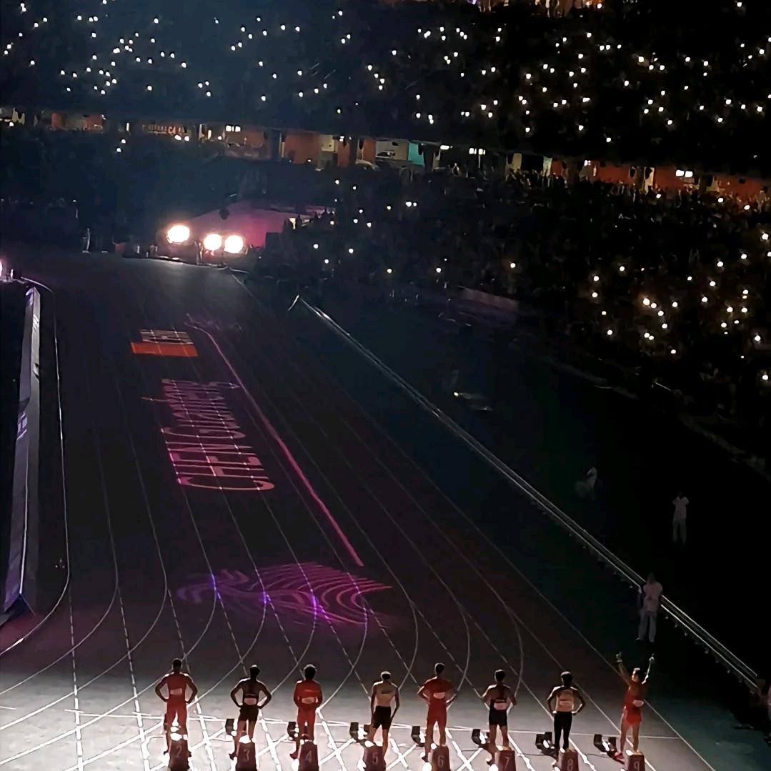 讲体考的一鸣老师