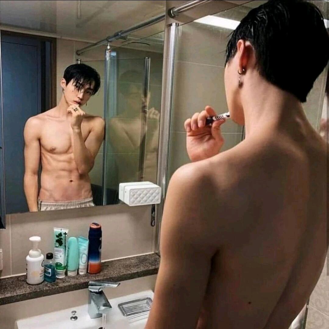 御龙在天-沈奕辰