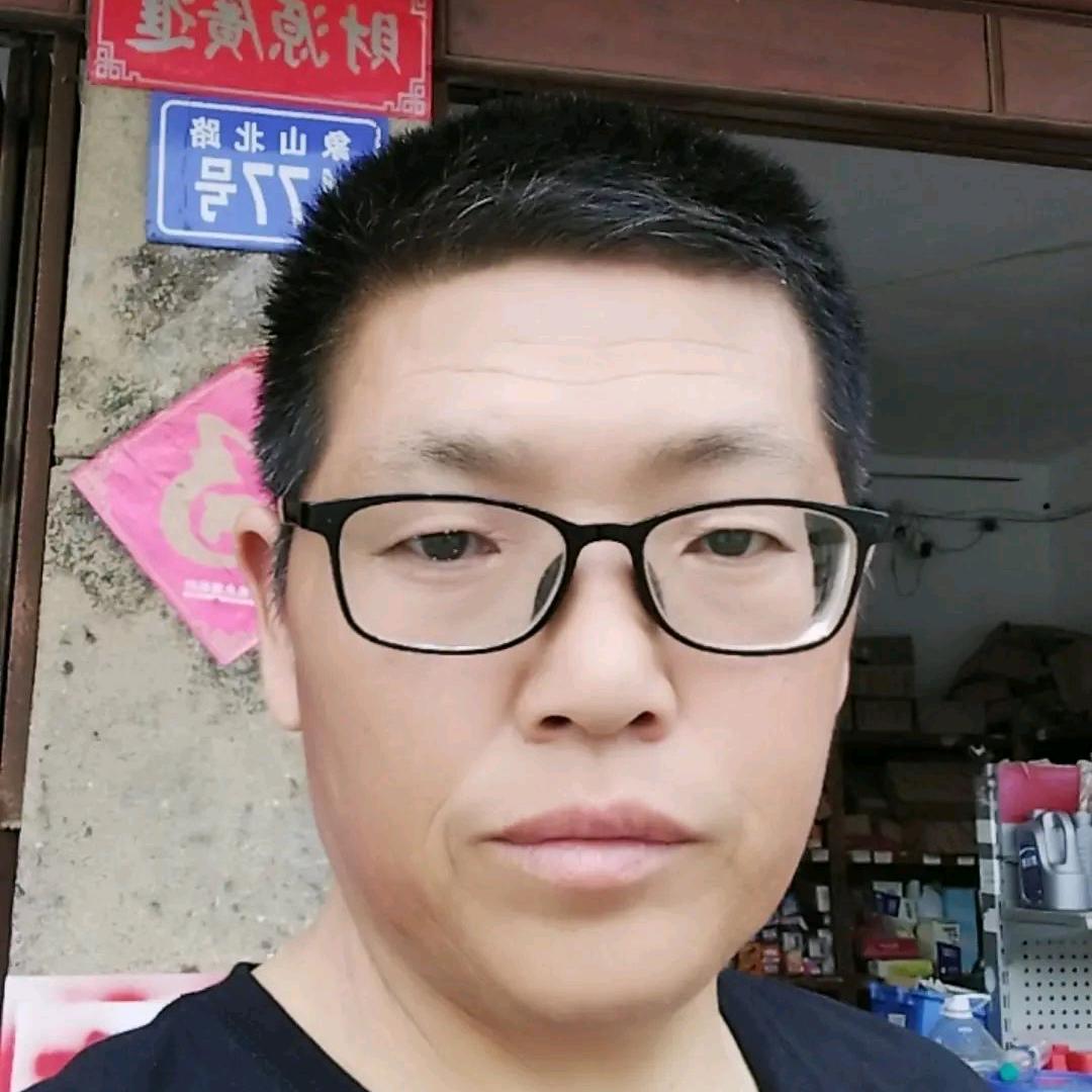 东东哥晚20点40分