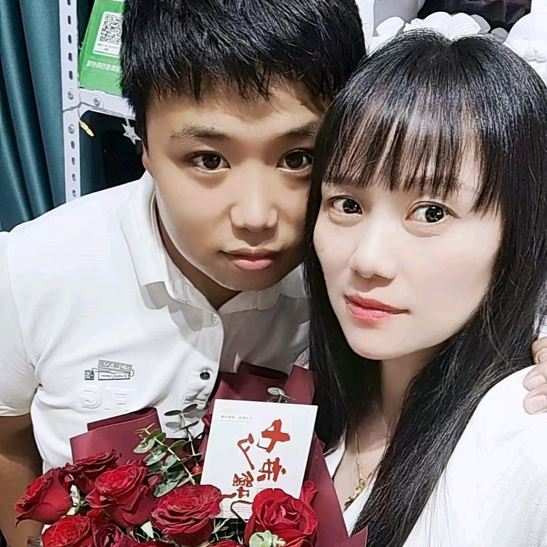 @羽哥跨界种菇记