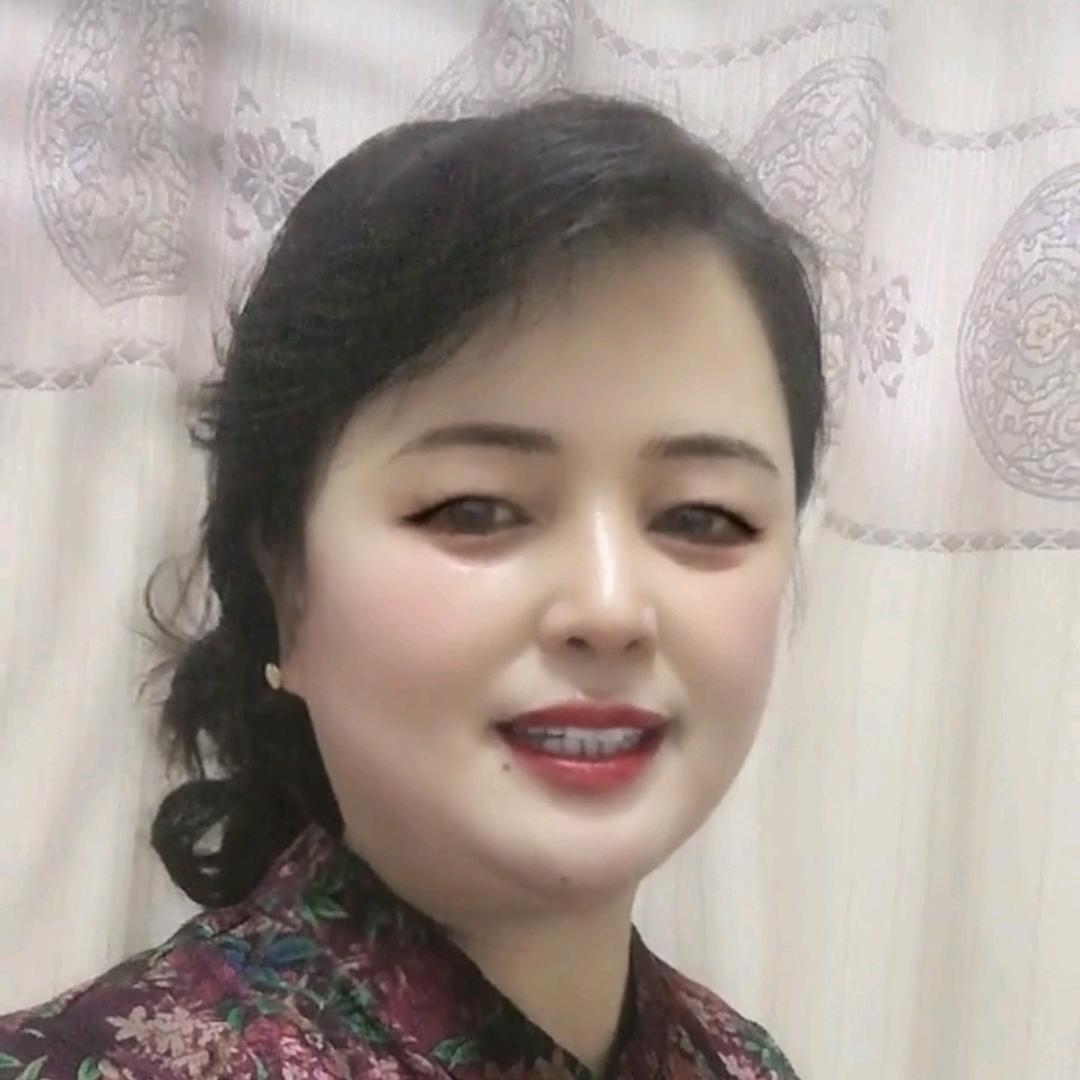 淡雅如花