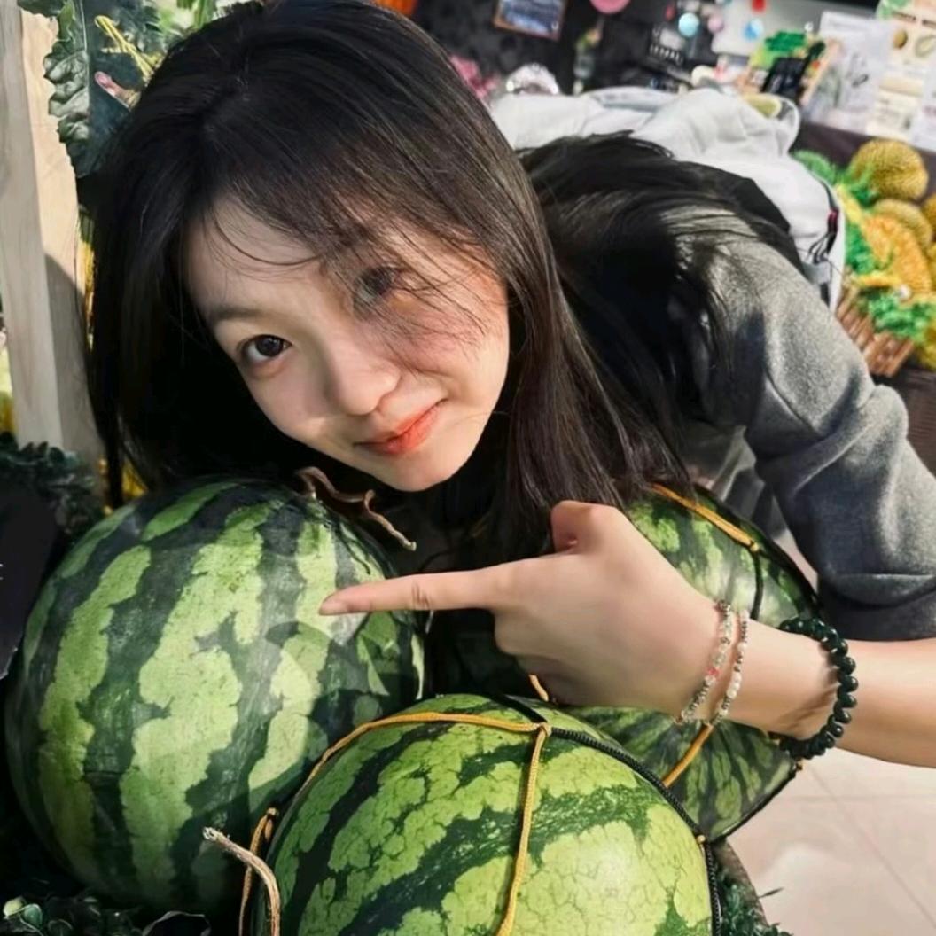 小熊ᵍᵘ 噜噜