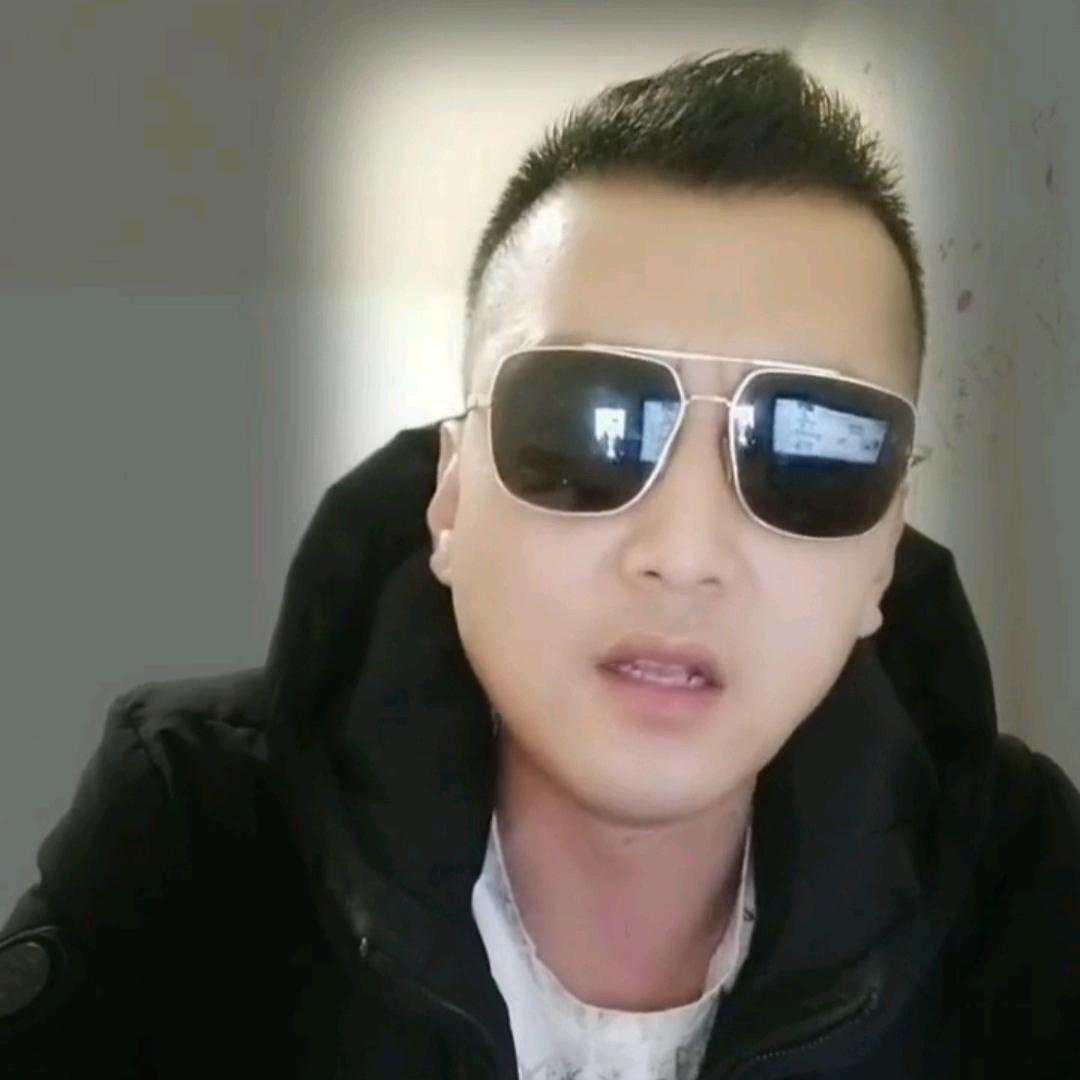 ╭(ε搞╮钱∯要紧)╮
