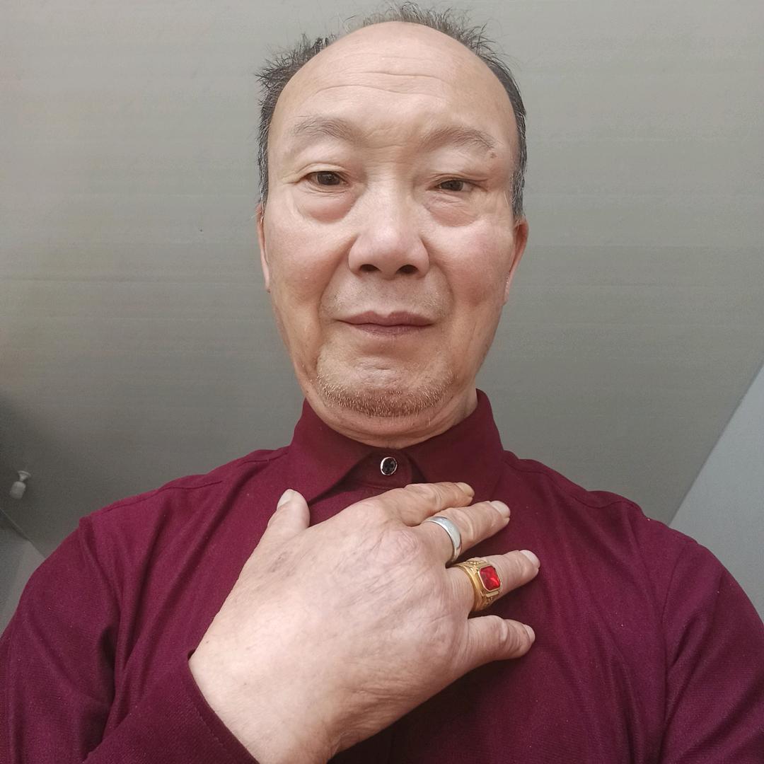 用户40829835