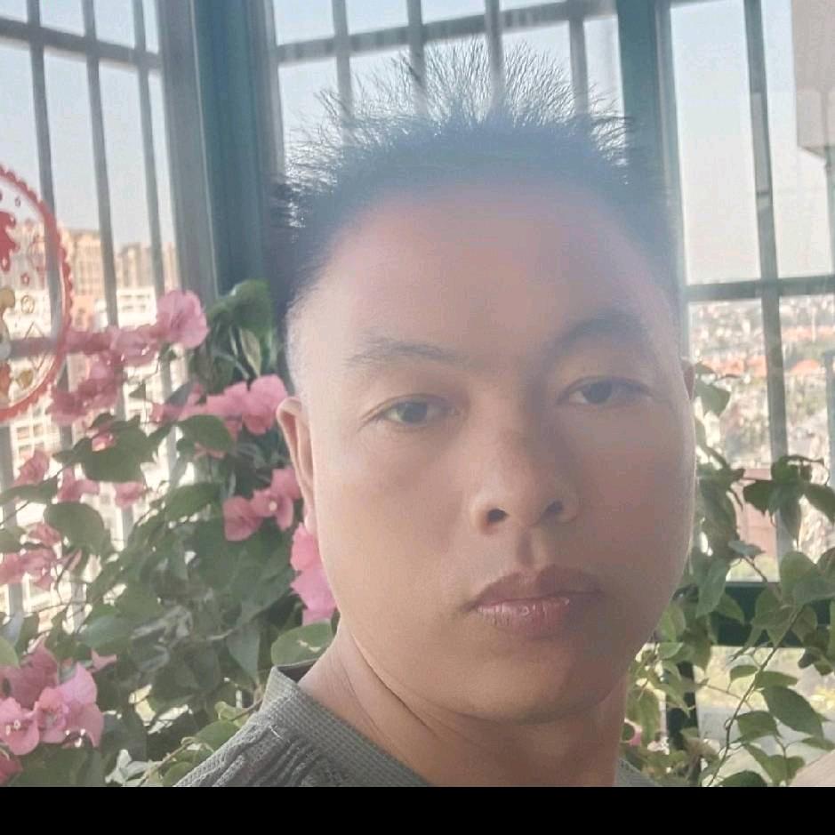 幸福的一家人🌹