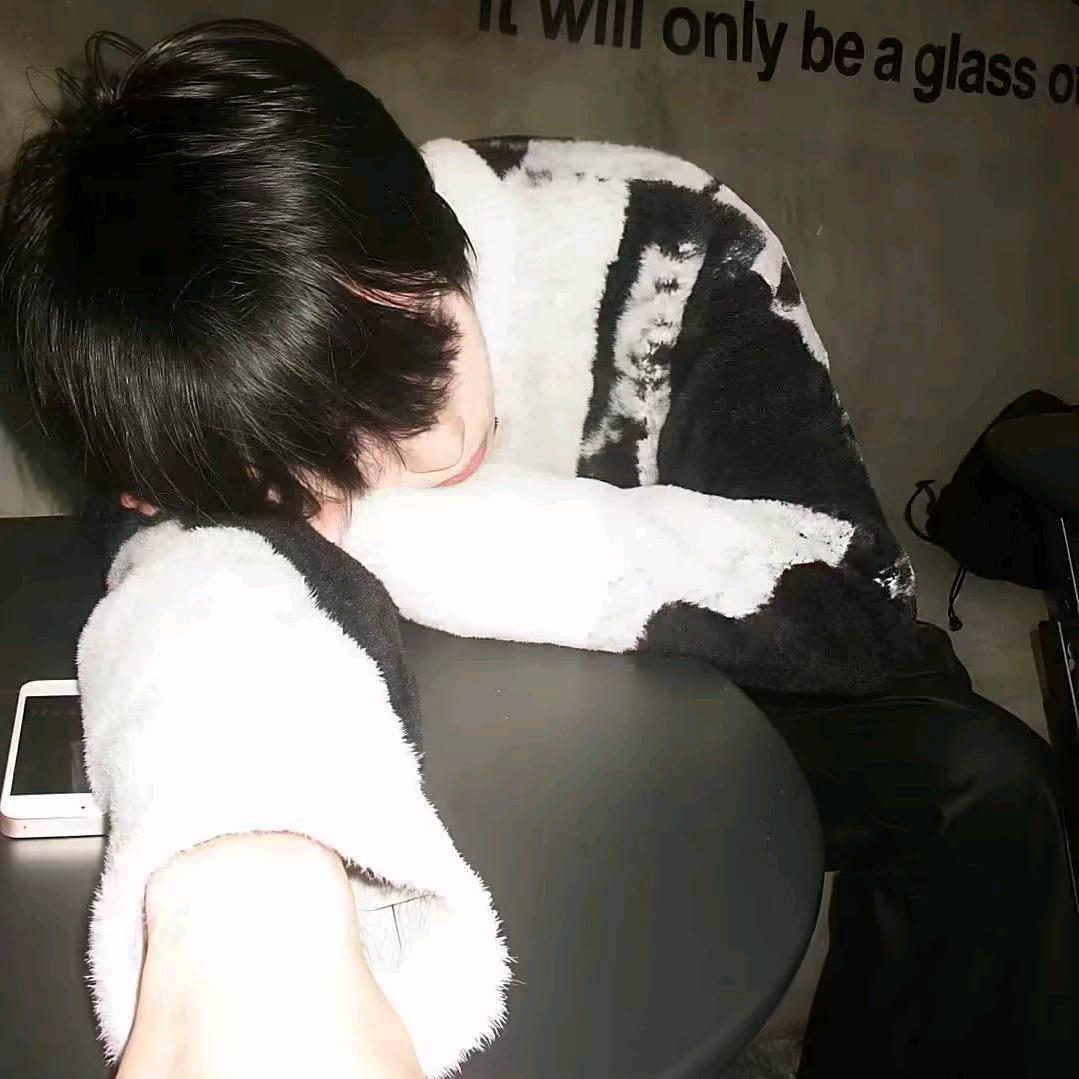 ᅟᅠ