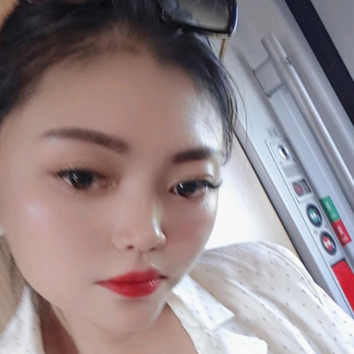 百言不如一默
